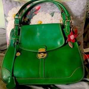 Dooney & Bourke Tote